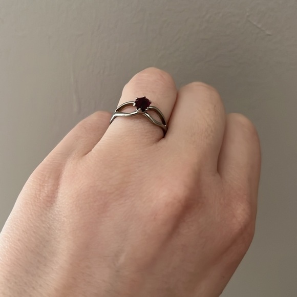 Ruby Ring - Picture 2 of 2